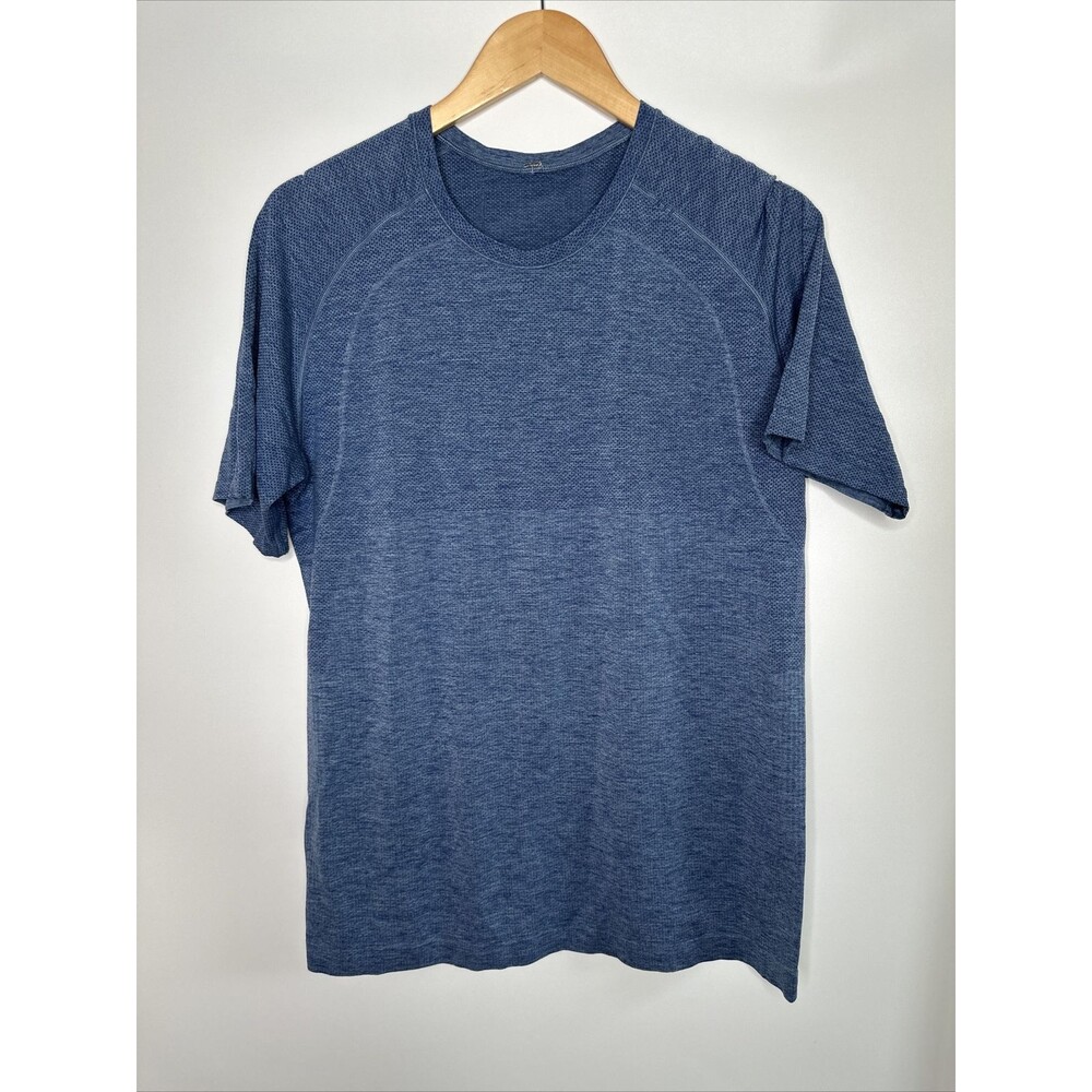 Lululemon Shirt Mens Large Blue Metal Vent Tech Short Sleeve Pullover MESH